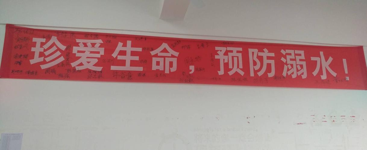 弘臻教育咨询